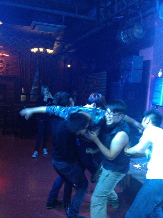 Da boyzzzzz getting ruckus at the show in Zaozhuang