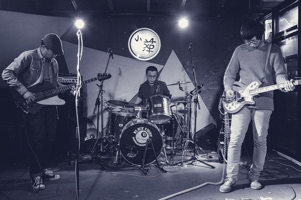 2015.01.24 China Lonely Daydream Night Lonely Leary in XP. Image from XP's Douban.